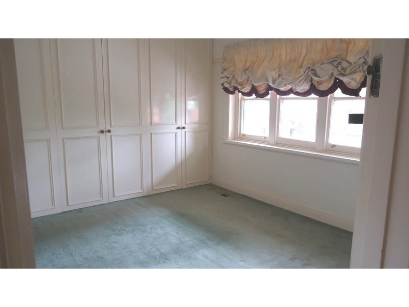 29 Parer Street, Burwood VIC 3125