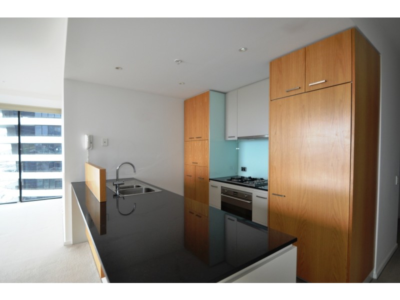 5 Caravel Lane, Docklands VIC 3008