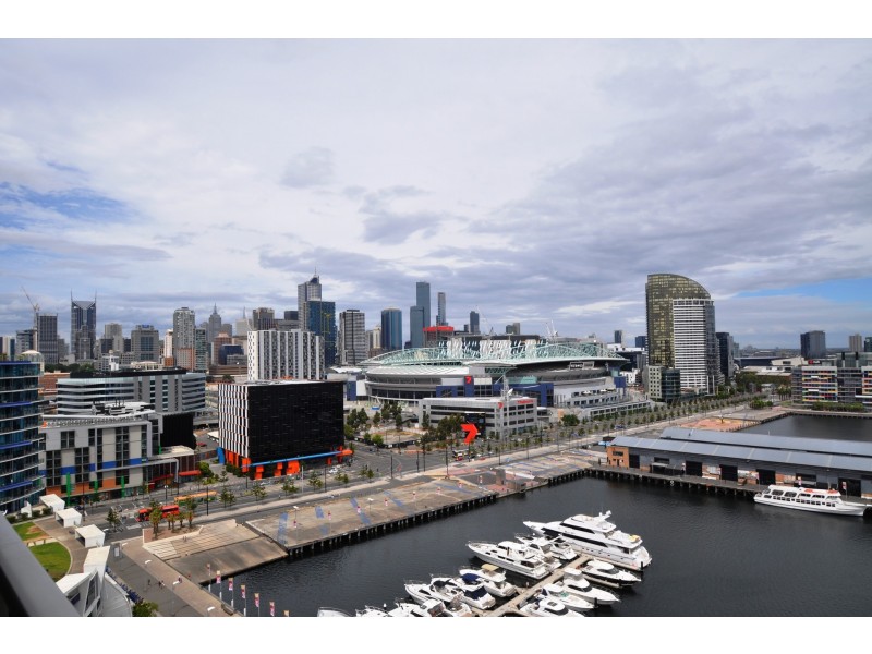 5 Caravel Lane, Docklands VIC 3008