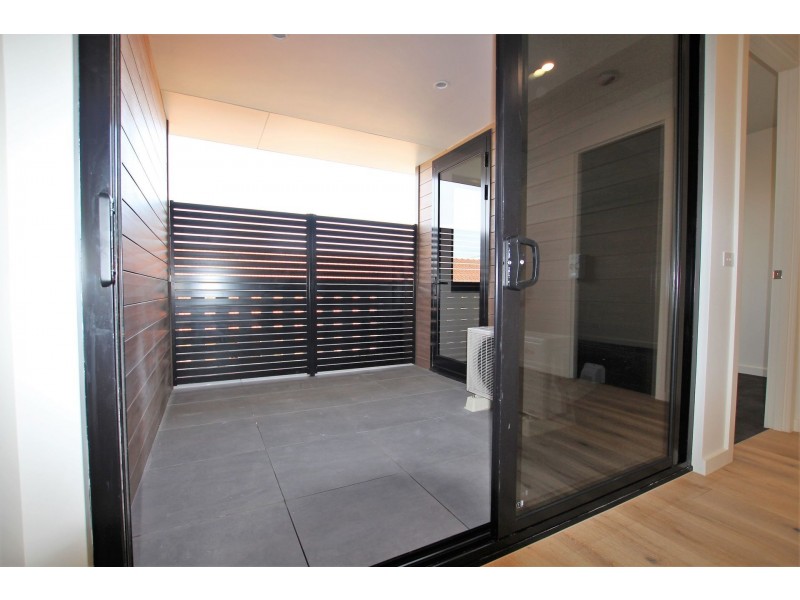 112/2-8 Dart Street, Highett VIC 3190