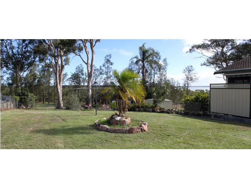 8 Caswell Crescent, Tanilba Bay NSW 2319