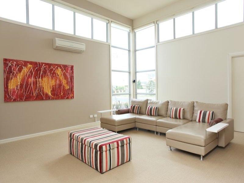 5 Lennon Boulevard, Point Cook VIC 3030