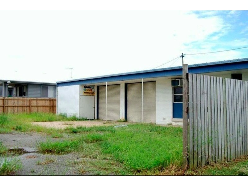 2 Bundesen Street, South Mackay QLD 4740