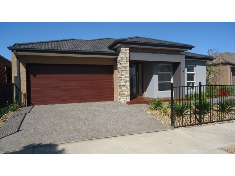 12 Nova Avenue, Truganina VIC 3029