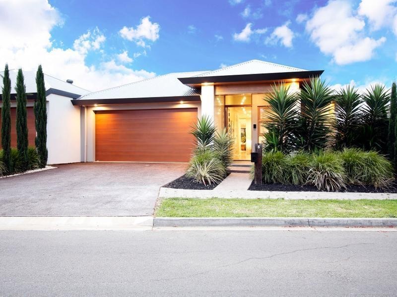 6 Treweck Avenue, Hillcrest SA 5086