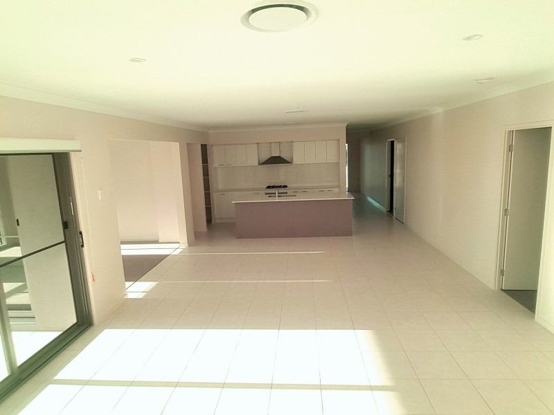 17 Yatala Street, Pimpama QLD 4209