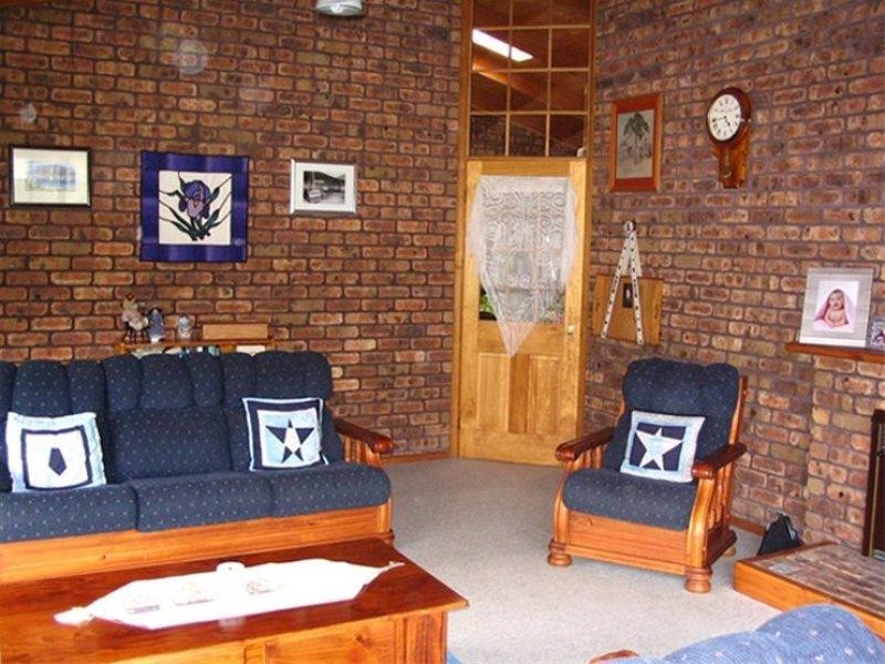 9 Nala Road, Oyster Cove TAS 7150