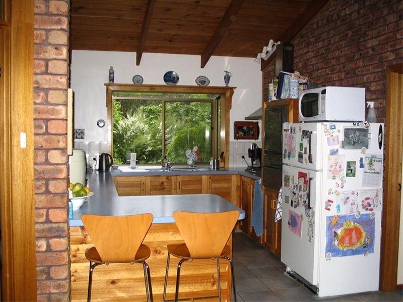 9 Nala Road, Oyster Cove TAS 7150