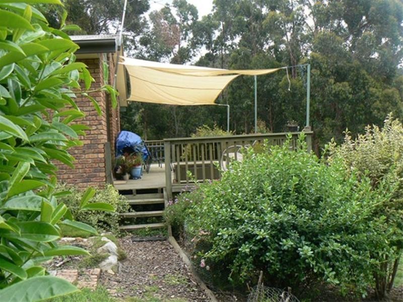 9 Nala Road, Oyster Cove TAS 7150