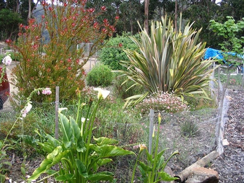 9 Nala Road, Oyster Cove TAS 7150