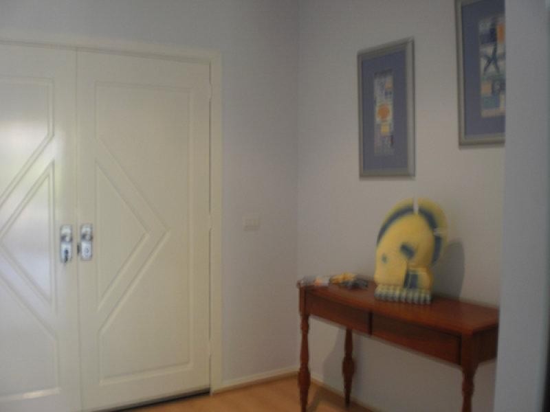 10 Willow Court, Batemans Bay NSW 2536