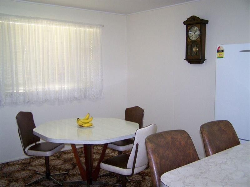 1 Lynne Street, Centenary Heights QLD 4350