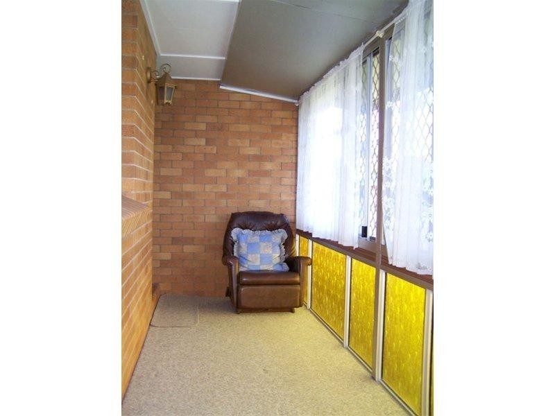 1 Lynne Street, Centenary Heights QLD 4350