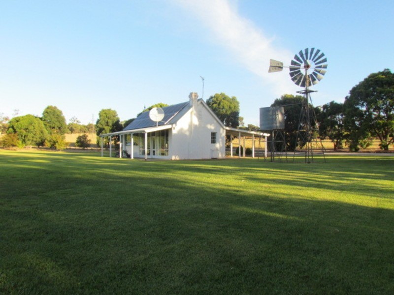 14 Emu Rise Road, Keith SA 5267