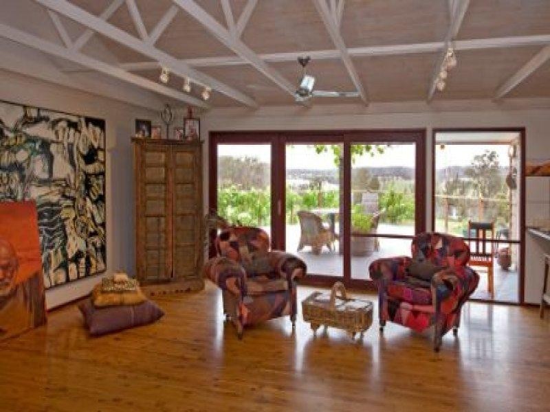 36 Glenduart Grove, Moruya NSW 2537