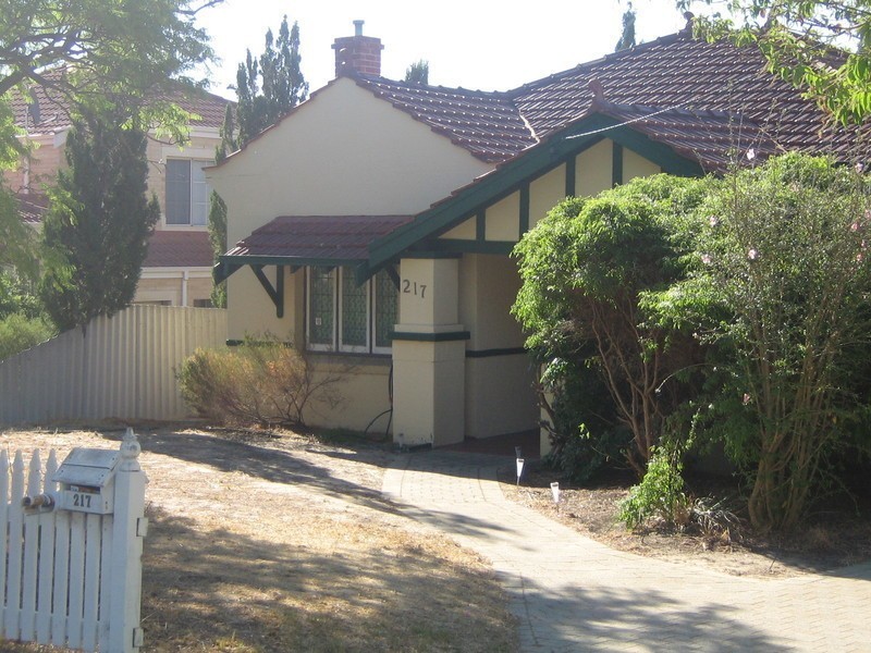 217 McDonald Street, Joondanna WA 6060