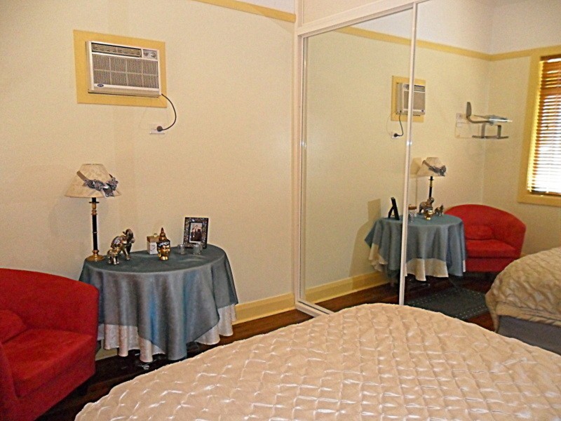 4 Cross, Mayfield West NSW 2304