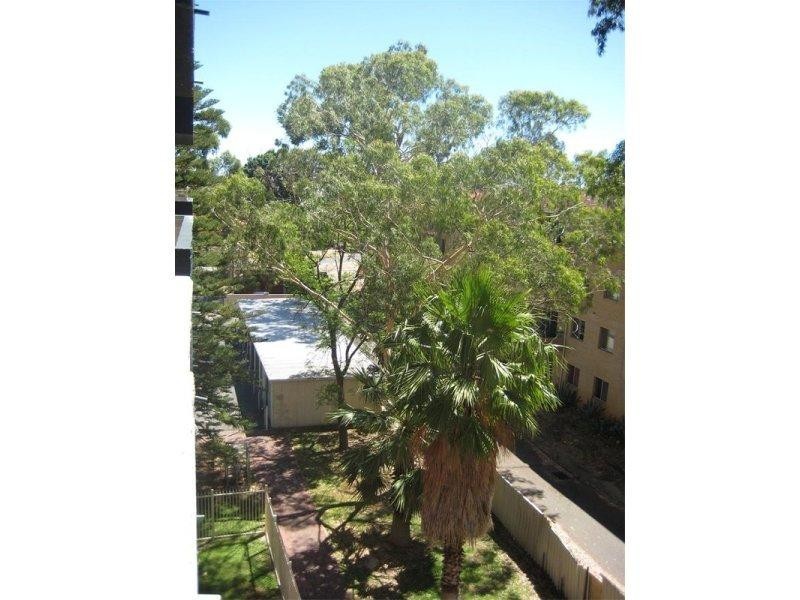 45/12 Tenth Ave, Maylands WA 6051