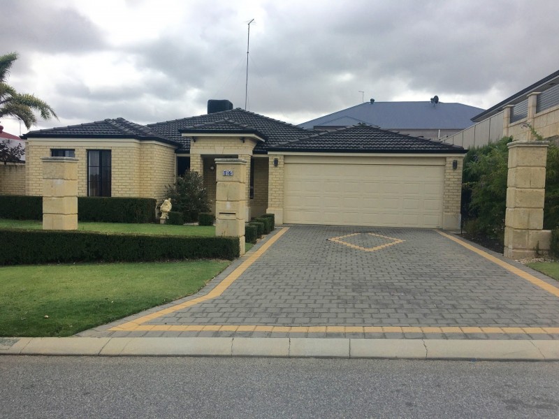 16 Edgebaston Drive, Madeley WA 6065