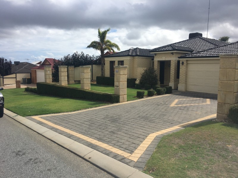 16 Edgebaston Drive, Madeley WA 6065