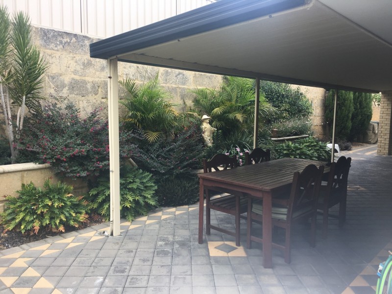 16 Edgebaston Drive, Madeley WA 6065