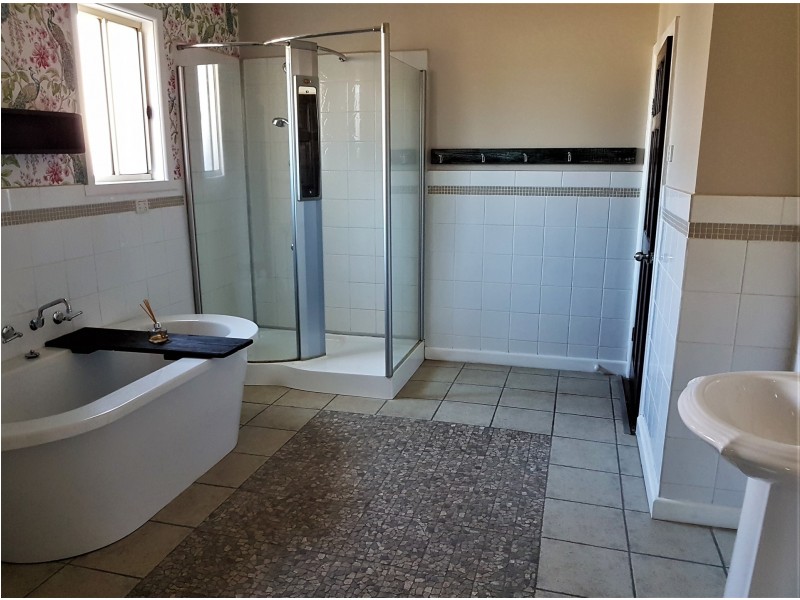 18 Norwood Street, Albion VIC 3020