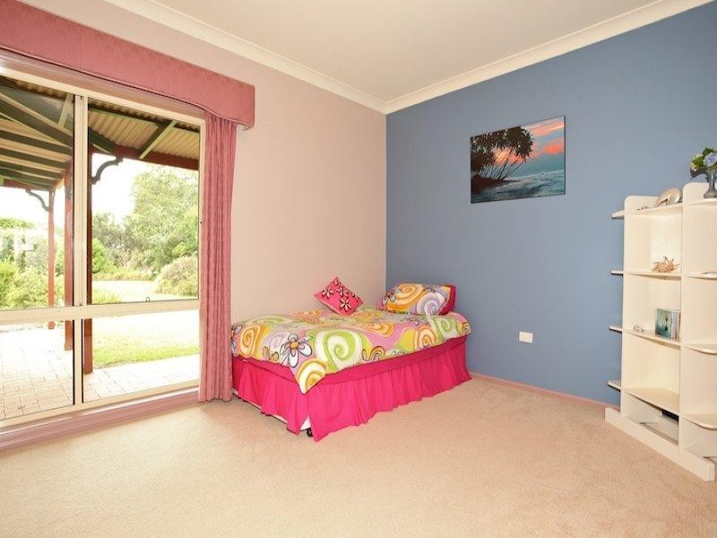 62 Bakker Drive,, Bonville NSW 2441