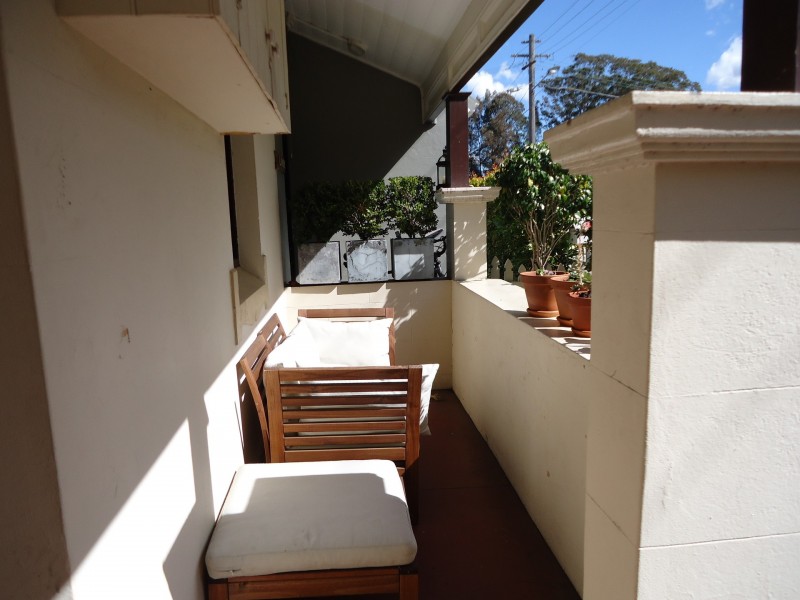 2/32 Kitchener Road, Artarmon NSW 2064