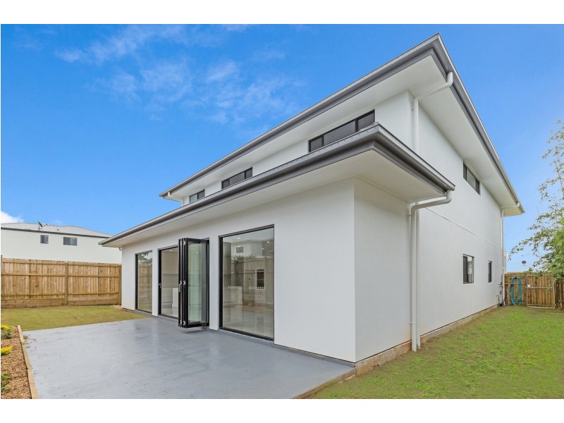 14 David Place, Manly West QLD 4179