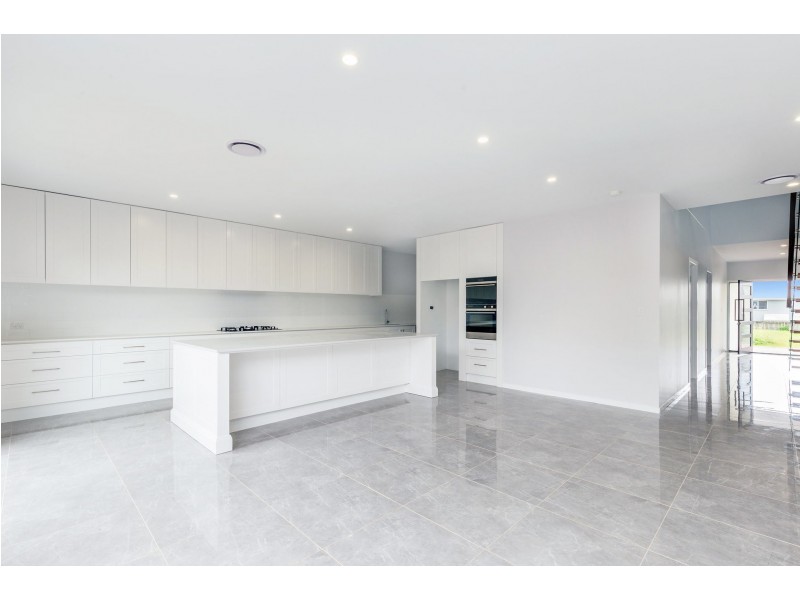 14 David Place, Manly West QLD 4179