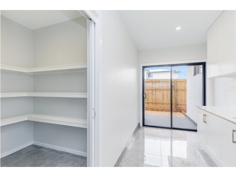 14 David Place, Manly West QLD 4179