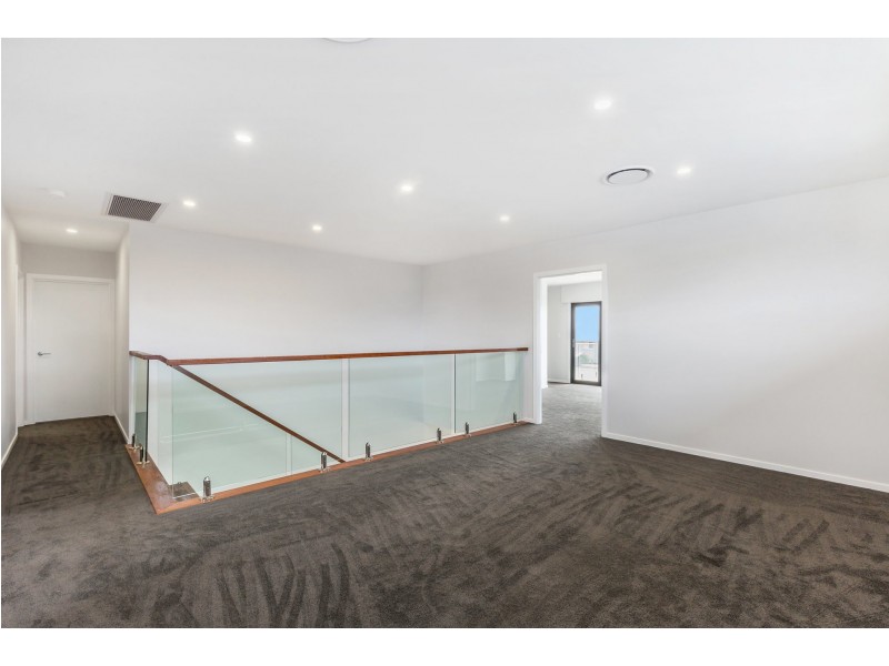 14 David Place, Manly West QLD 4179