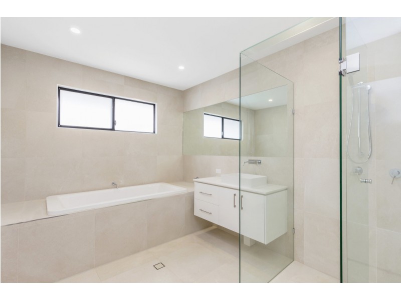 14 David Place, Manly West QLD 4179