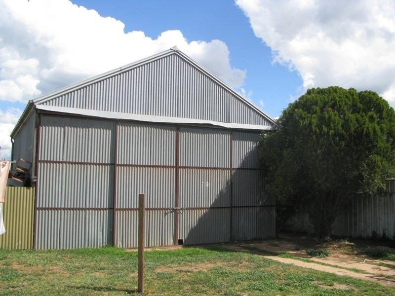 3927 Sturt Hwy, Gumly Gumly NSW 2652
