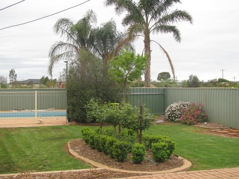 29 Booth Street, Coolamon NSW 2701
