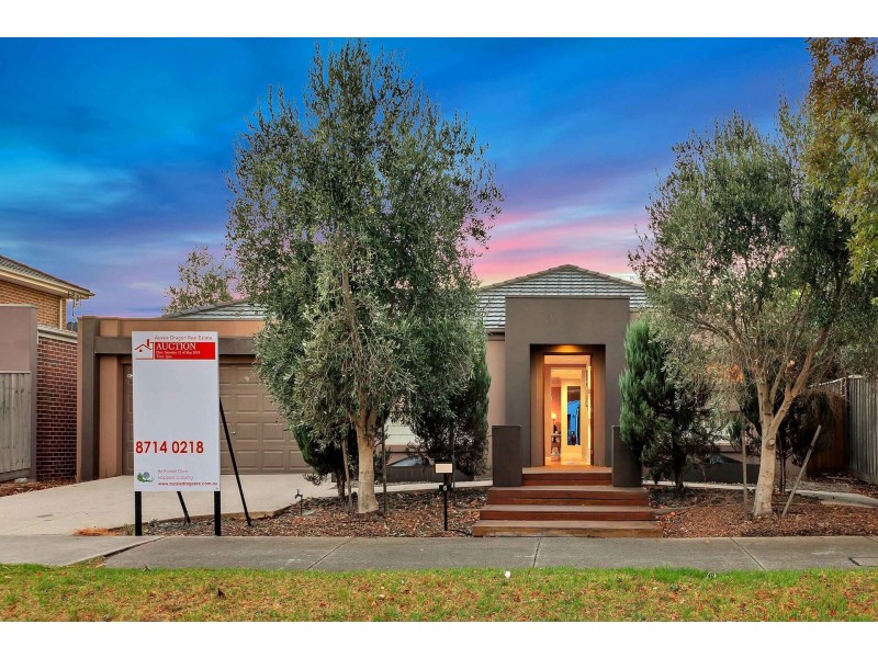 6 St Andrews Drive, Deer Park VIC 3023