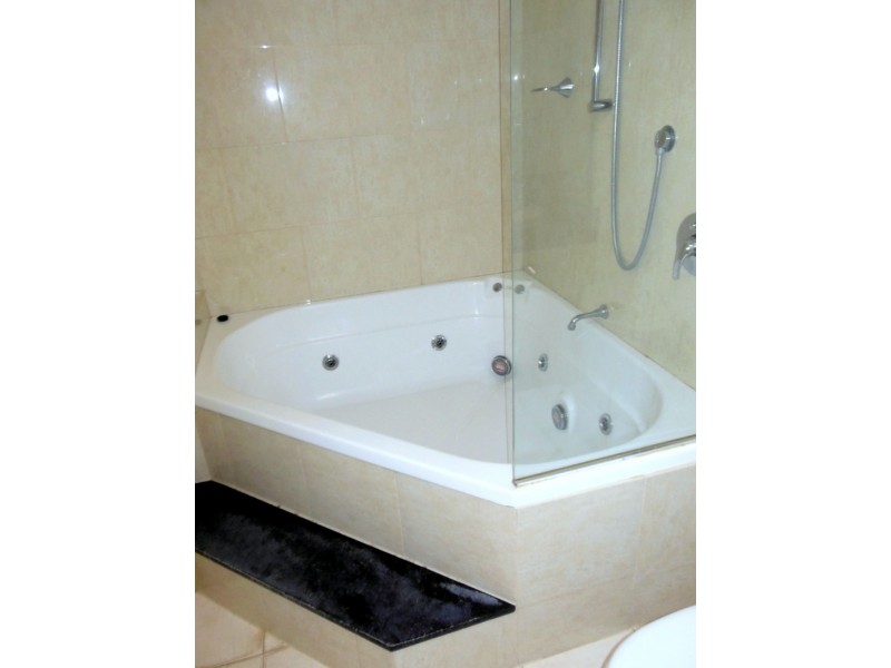 34/161 Main Street, Kangaroo Point QLD 4169