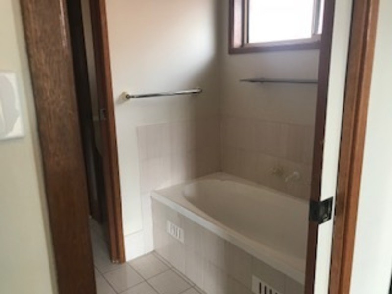 12 Sandalwood Avenue, St Clair NSW 2759