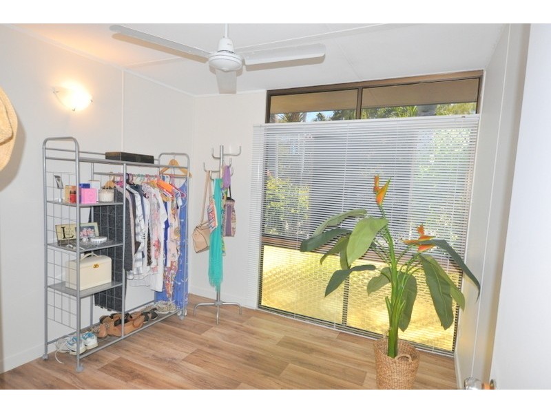 10 Smethurst Street, Andergrove QLD 4740