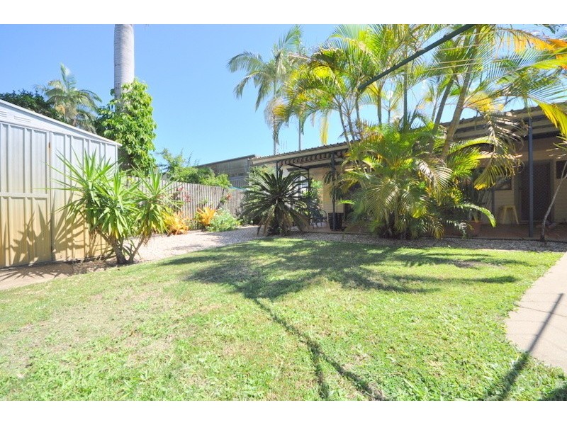 10 Smethurst Street, Andergrove QLD 4740