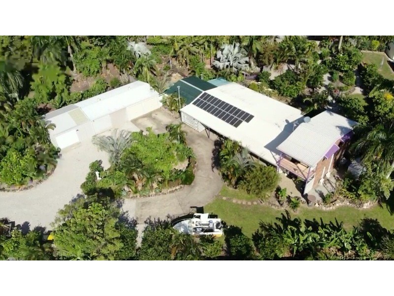 2 Eulbertie Avenue, Eimeo QLD 4740