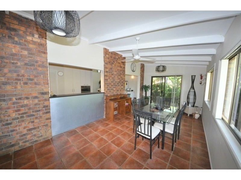 2 Eulbertie Avenue, Eimeo QLD 4740