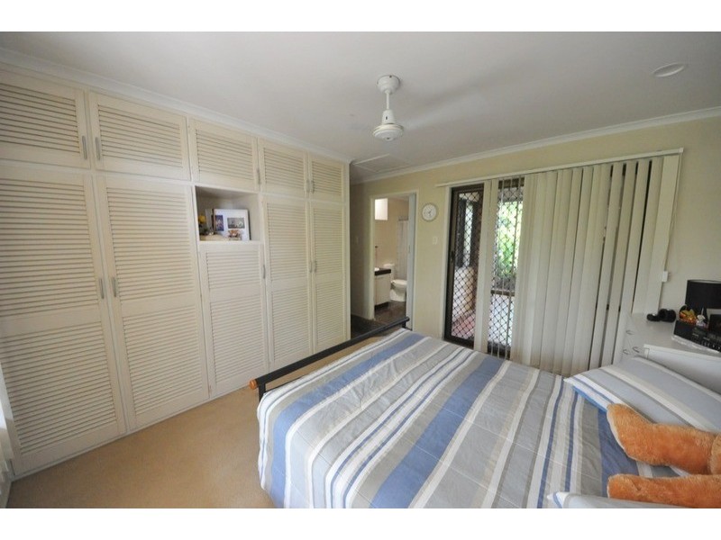 2 Eulbertie Avenue, Eimeo QLD 4740