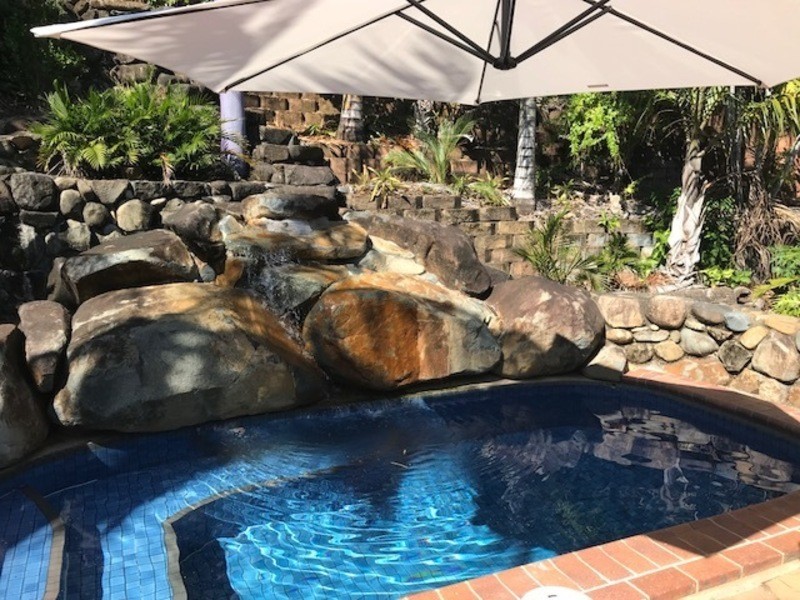 2 Eulbertie Avenue, Eimeo QLD 4740