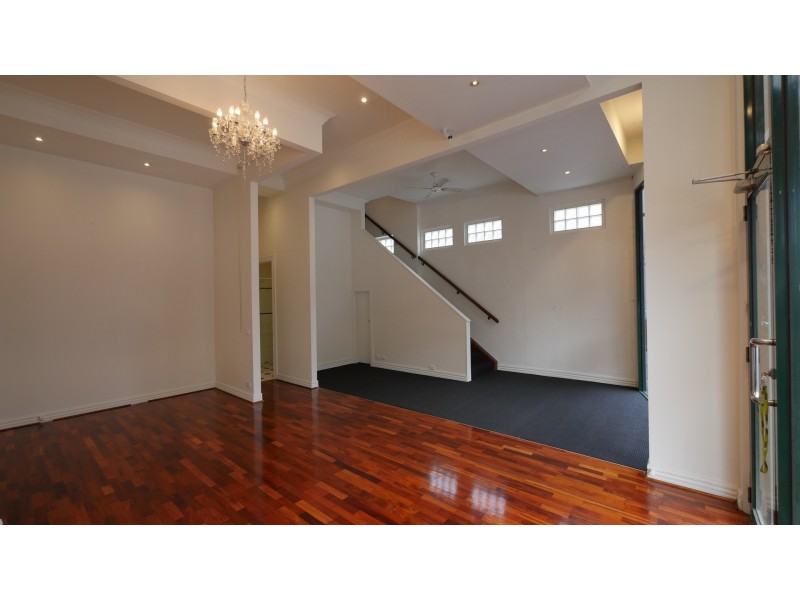 107 Maribyrnong Road, Ascot Vale VIC 3032
