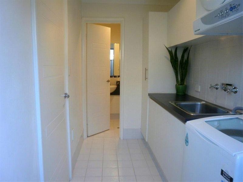 8 Wicklow Circle, Darch WA 6065