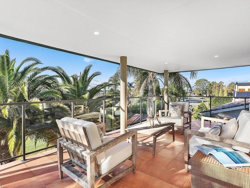 1 Macintyre Crescent, Sylvania Waters NSW 2224