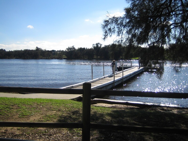 15 and 15a Kanowna Avenue West, Ascot WA 6104