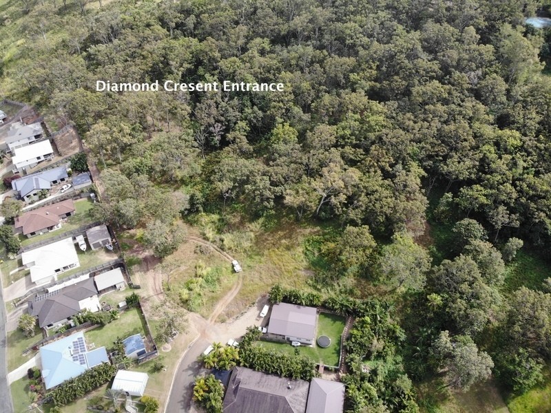 14 Diamond Crescent, Sarina QLD 4737