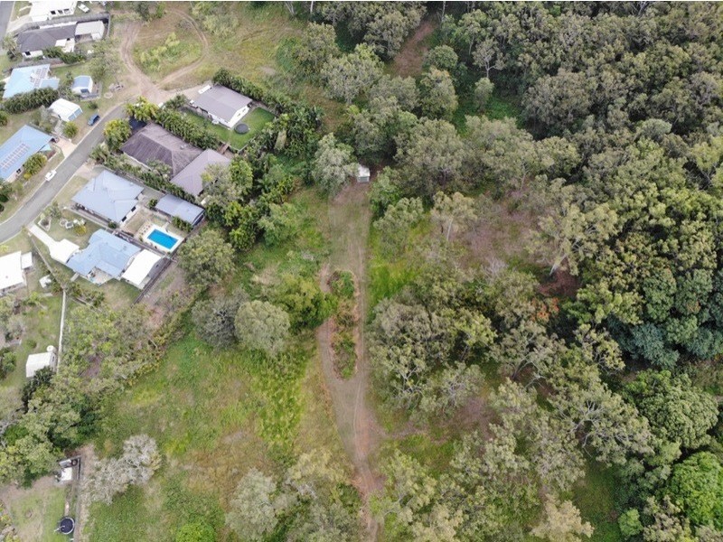 14 Diamond Crescent, Sarina QLD 4737